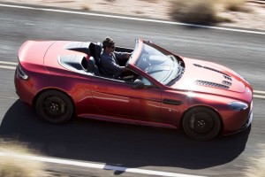 Aston Martin V12 Vantage S Roadster – Open Air