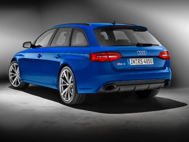 Audi RS 4 Nogaro Selection Audi RS 4 Nogaro Selection