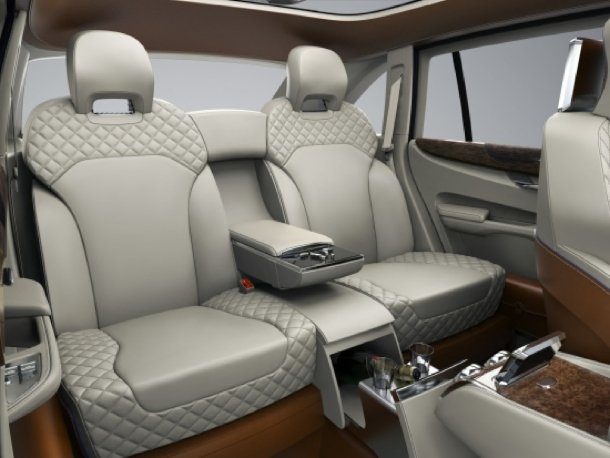 Bentley EXP 9 F Bentley EXP 9 F