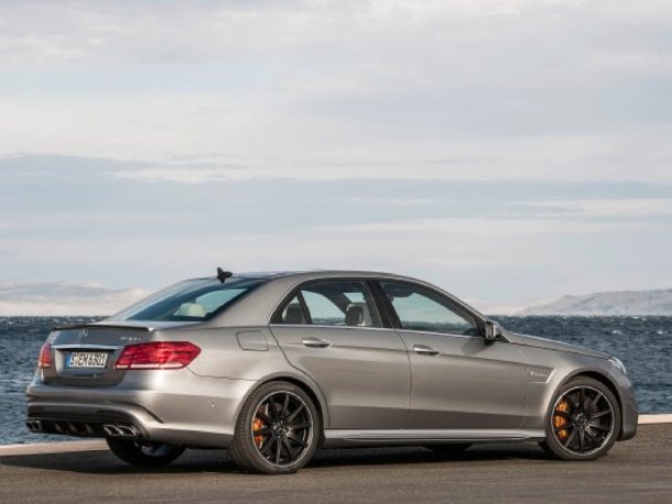 Mercedes-Benz E 63 AMG Mercedes-Benz E 63 AMG
