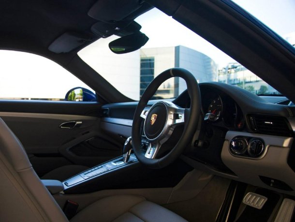 Porsche 991 Carrera 4S Porsche 991 Carrera 4S