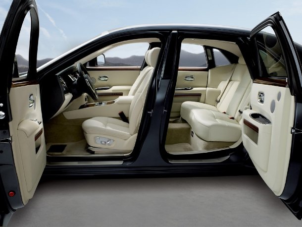 Rolls-Royce Ghost Rolls-Royce Ghost