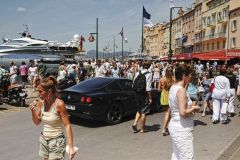 575 beim Bad in der Menge