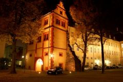 Karlsruhe-Durlach, Karlsburg bei Nacht mit meinem kleinen Auto davor
