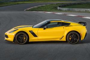 Chevrolet Corvette Z06 C7_R Edition (2016) Side.jpg