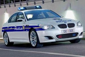 Polizei-BMW-5er-729x486-e2897f1e33e86165.jpg