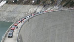 10380316_647996761942602_646887999092989