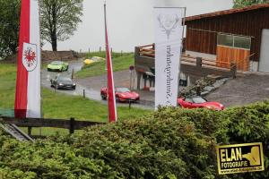 11011189_476011299221240_187575386476705