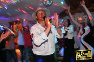 11214273_476013122554391_751698597579624