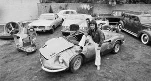 keith_moon_ferrari_dino_01.jpg