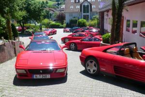 5.Ferrari Treffen ,27.5.2017 092.JPG