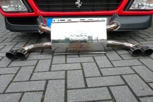 592de77727604_Ferraribilderzum348erTreffenx-ostMaranelloAuspuff019.thumb.JPG.4b8134e1d299e2c0997e2cea452826c5.JPG