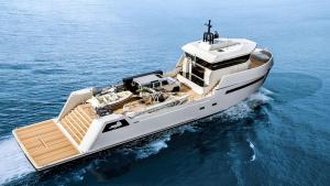 TpTiOTZfTiminABBrRXw_Lynx-Yachts-YXT24-yacht-support-vessel-with-toys-2560x1440.jpg