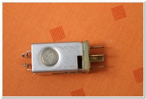 2017_07_14 Testarossa KE-Jetronic Schutzrelais_011.jpg