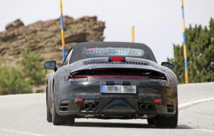 porsche-992-convertible-spy-photos-08.thumb.jpg.b0f512c7e01e880fbb6affe8c30694c2.jpg
