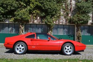 Ferrari 328 GTS 1987 010.jpg