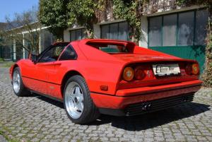 Ferrari 328 GTS 1987 021.jpg