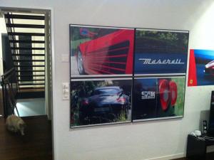 Posters im Zimmer.JPG