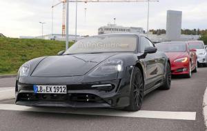 Porsche-Mission-E-Spy-Shots-19.thumb.jpg.914db2f44aab9100775967cd7904284b.jpg