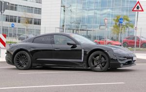 Porsche-Mission-E-Spy-Shots-27.thumb.jpg.b80eba1739f0d034ed48c1dabe2ce755.jpg