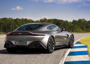 Aston_Martin-Vantage-2019-1600-0d.thumb.jpg.6f6295cd5168703e4bebfea51e8d27c1.jpg