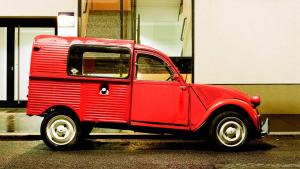 citroen-2cv-azu-10.thumb.jpg.9764a67830dd60825b7997f39bace882.jpg