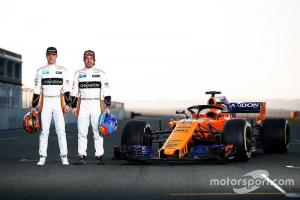 mclaren-mcl33c.thumb.jpg.3718ed574a6eac73682b8fcbd4924f1d.jpg