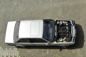 E30V8.jpg