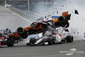 fernando-alonso-mclaren-mcl33-.jpg