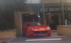 Monaco Ferrari 4 klein.jpg