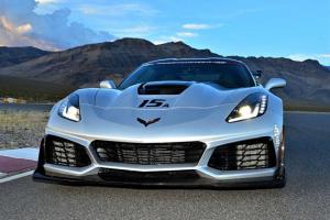2019-corvette-zr1-ron-fellows-driving-school-001.jpg