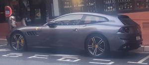 Monaco Ferrari 1 klein.jpg