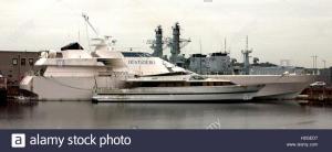 ajax-news-photos-2005-devonport-plymouth-england-the-motor-yacht-kalamoun-H2GED7.thumb.jpg.1b86b9a576b3a08d89a2894ad2550405.jpg