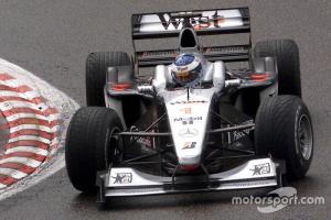 f1-belgian-gp-2000-mika-hakkinen-mclaren-mercedes-mp4-15.jpg