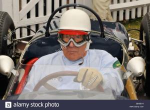 sir-stirling-moss-obe-in-goodwood-revival-2009-seinen-80-geburtstag-feiert-bhm514.thumb.jpg.e441793f9b356d2b872caa312c48a446.jpg