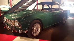 TR4 Bild 2 klein.jpg