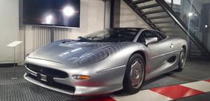 Jaguar XJ220 Bild 3.jpg
