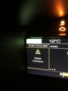 k-Porto Fehler manettino.JPG