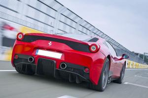 Ferrari-458-Speciale-rot.jpg