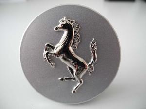 Radnabenkappe 004.jpg