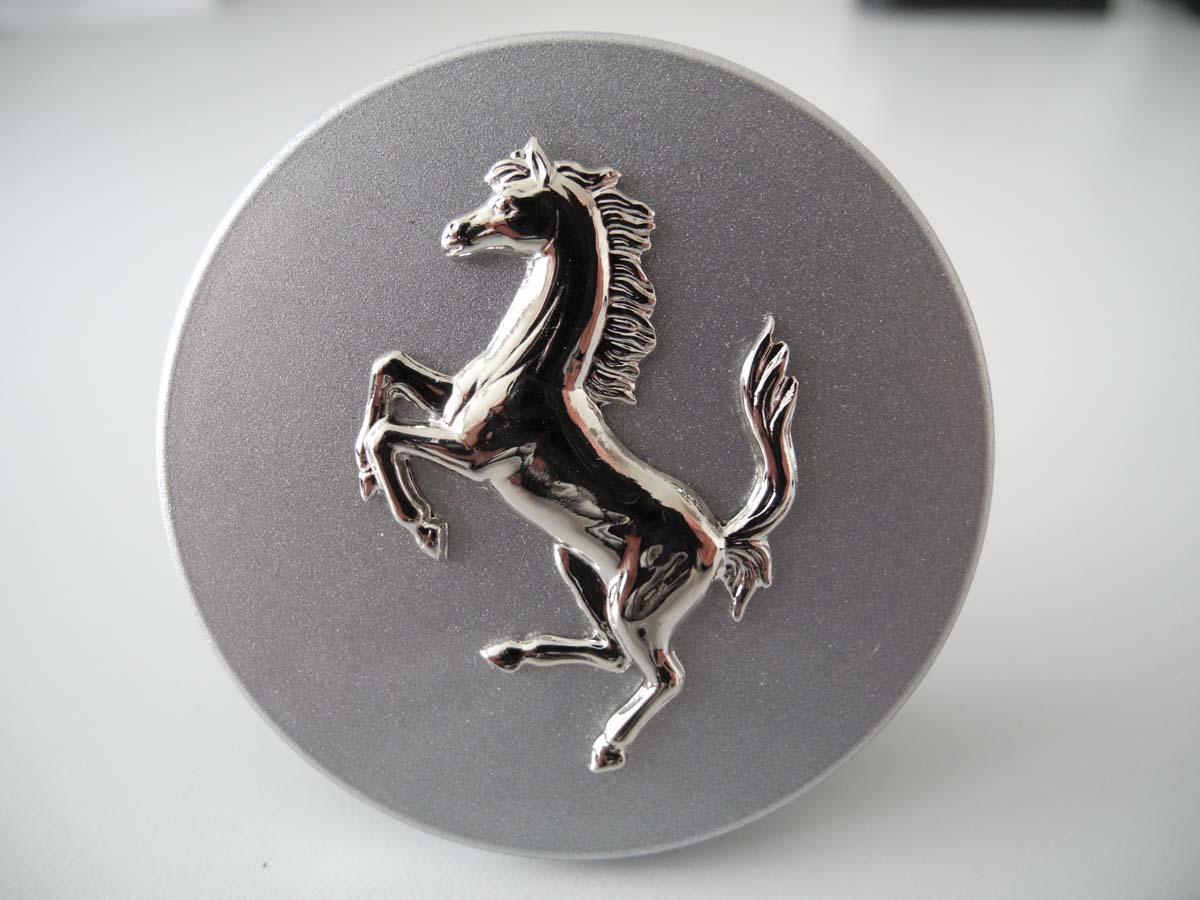 Radnabenkappe 004.jpg