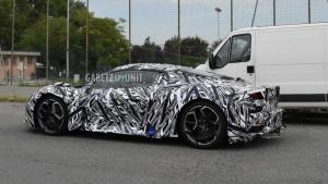 2021-maserati-mc20-spy-photo (2).jpg