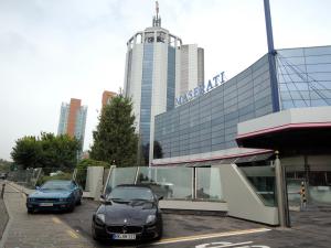 100. Maserati-273-Modena.JPG