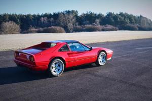 3_IMG_6870_F328GTS_Targa_Lemacc 1.jpg