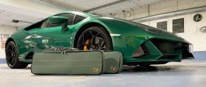 Huracan-KofferSet_7524.thumb.JPG.7711aaef8e983f8239012f22dc34e6a9.JPG