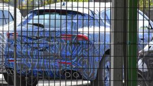2022-maserati-grecale-spy-photo-2.jpg