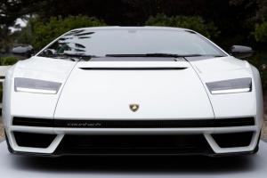 Countach-2022-1.thumb.jpg.ecaaa162683b1f5db3e824f82594067f.jpg
