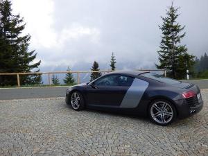 1415934296_AudiR8Rofeld.thumb.jpg.6d763e279b3c30d0099f902a28e6c898.jpg