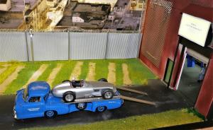 compRenntransporter BW mit W 196.jpg