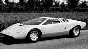 Lamborghini-Countach-LP500-06.thumb.jpeg.02ba0684c97ab6912d12bbe5b4a3c757.jpeg